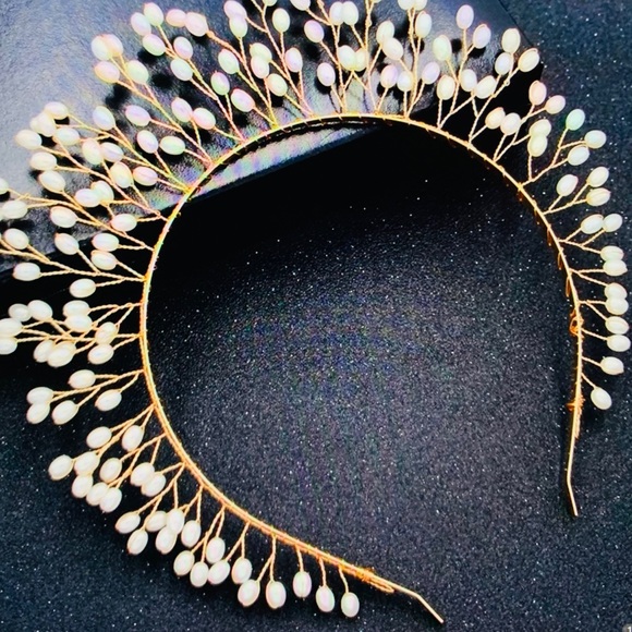 PEARL HEADBAND-TIARA SILVER/GOLD - Picture 2 of 4